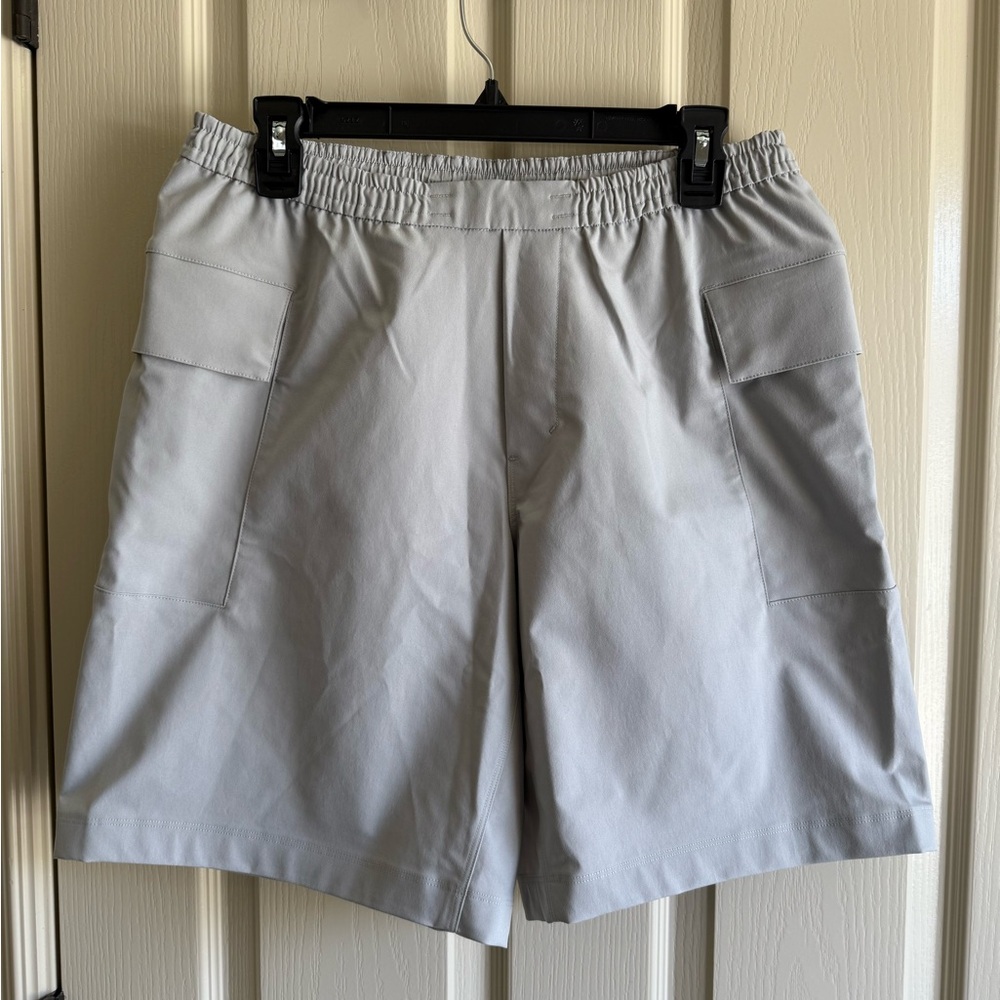 Lululemon Men’s Liner Less Drawstring 9 Inch Gray Shorts Size Medium